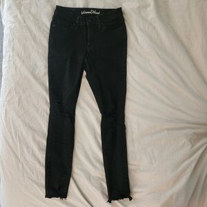Universal Thread Black Skinny Jeans 00 24R
